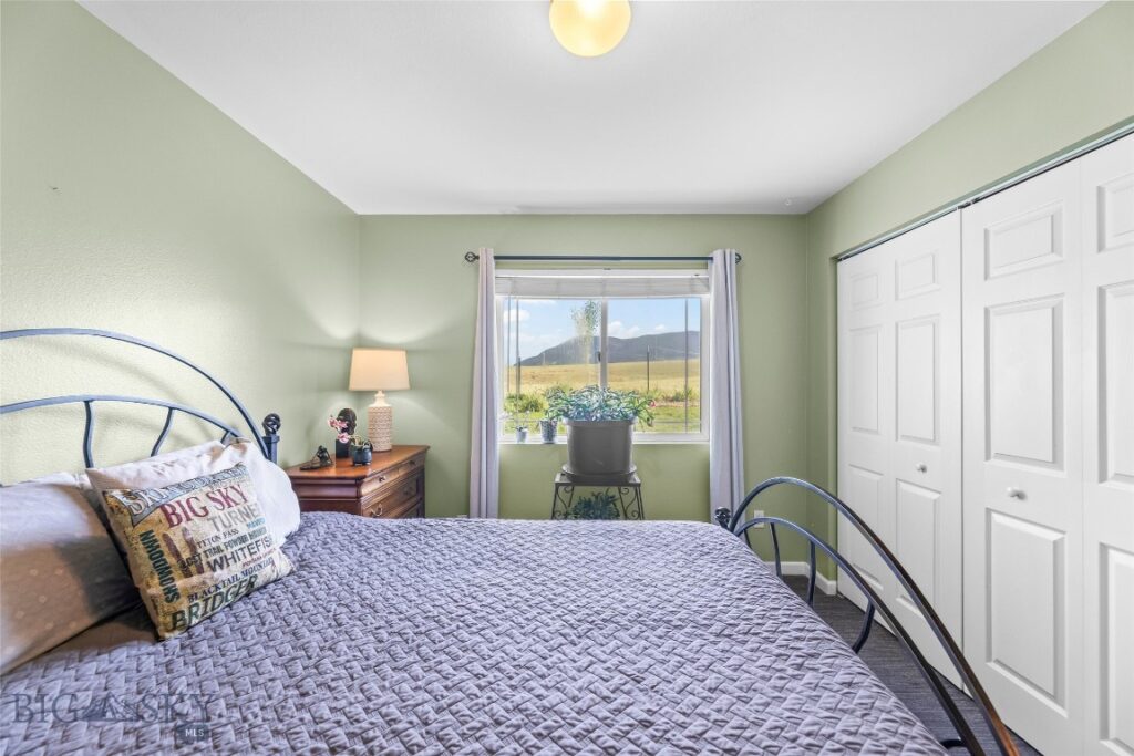 2101 Sun Avenue, Livingston MT 59047