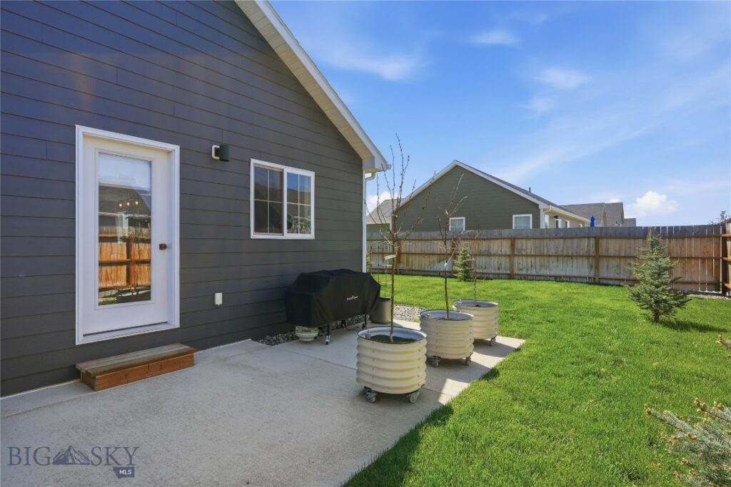 709 Snow Ghost Street, Belgrade MT 59714