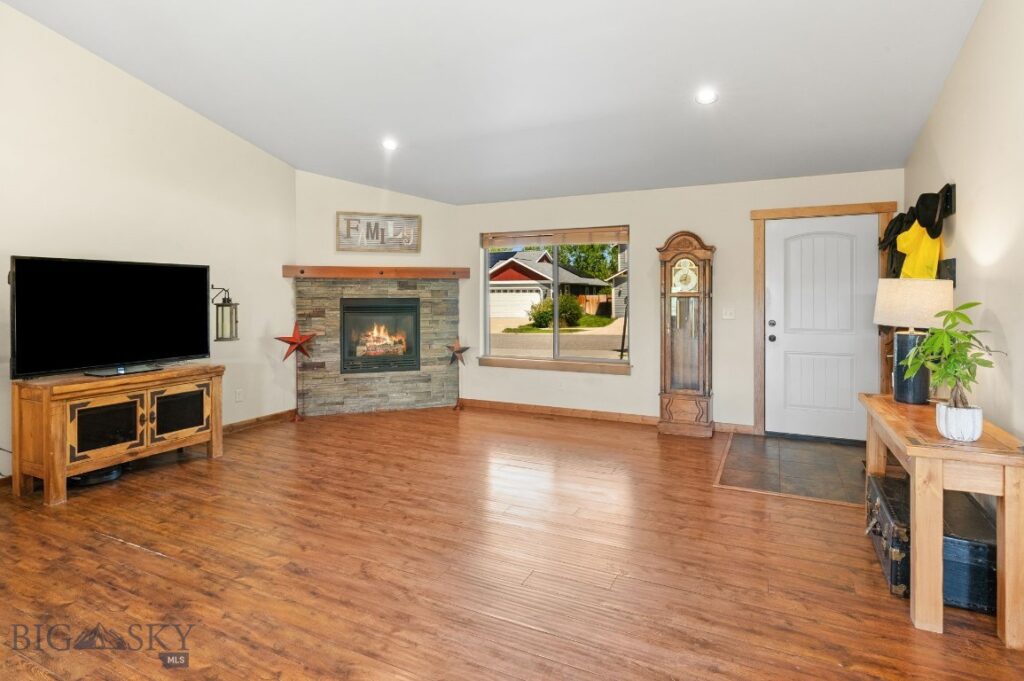 70 Cedar Wood Circle, Bozeman MT 59718
