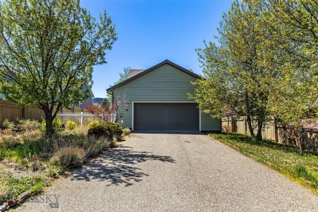 822 N 12th Street, Livingston MT 59047