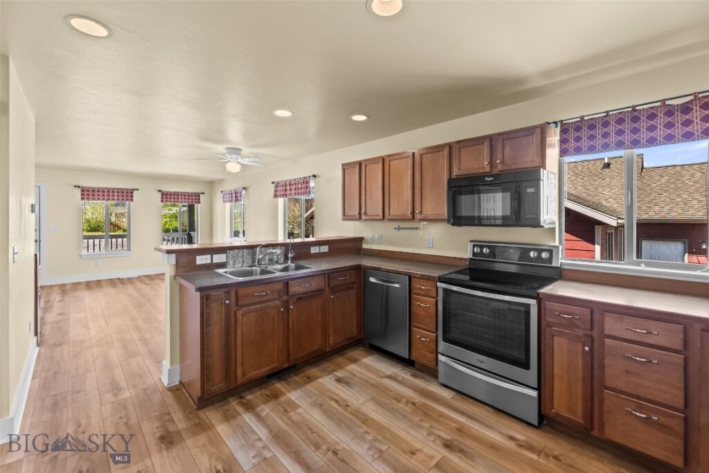 822 N 12th Street, Livingston MT 59047