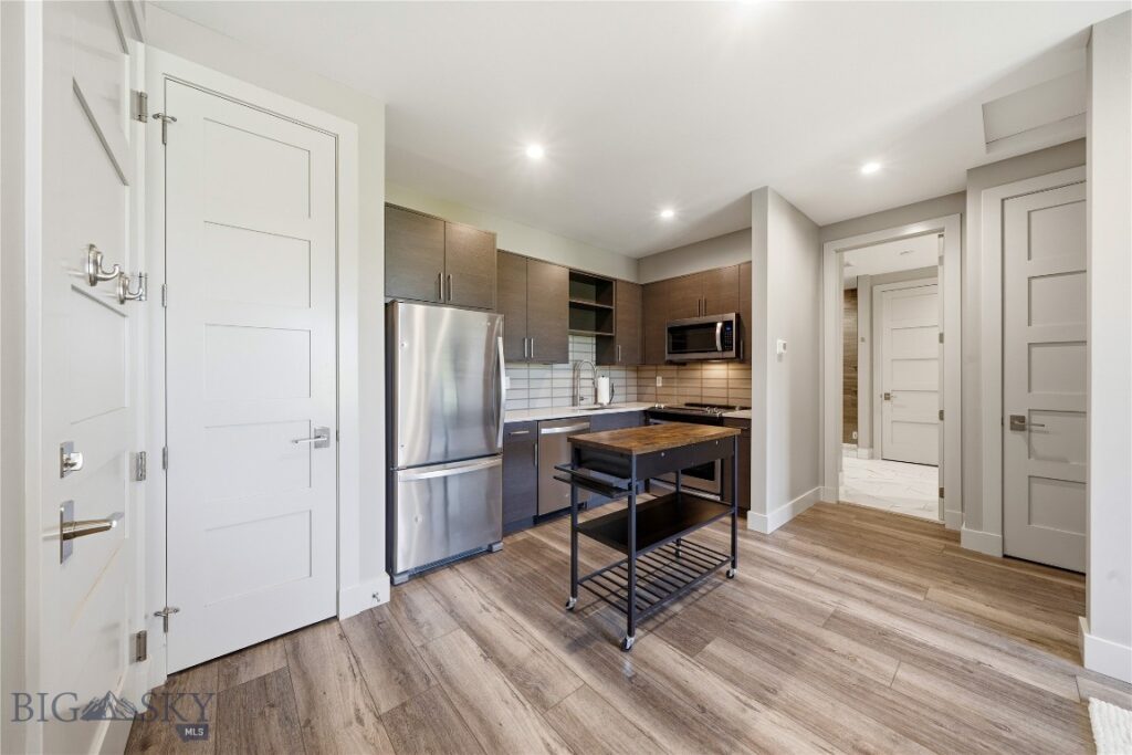 496 Black Bull Trail, Bozeman MT 59718