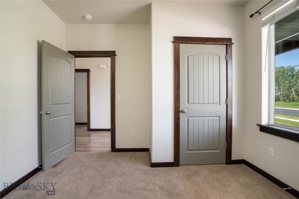 160 Coral Drive, Belgrade MT 59714