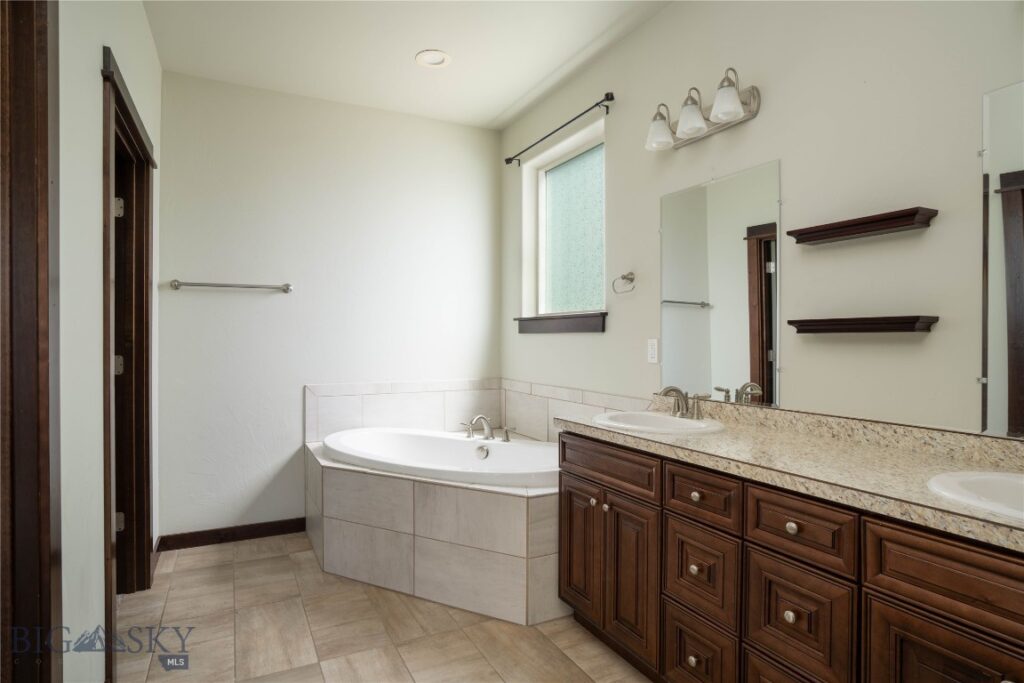 160 Coral Drive, Belgrade MT 59714