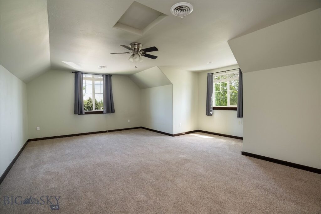 160 Coral Drive, Belgrade MT 59714