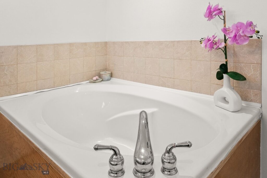 211 N Sanders Avenue, Bozeman MT 59718