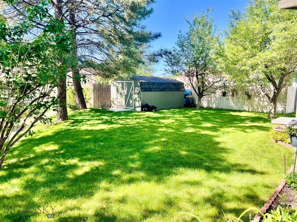 808 Golden West Drive, Belgrade MT 59714