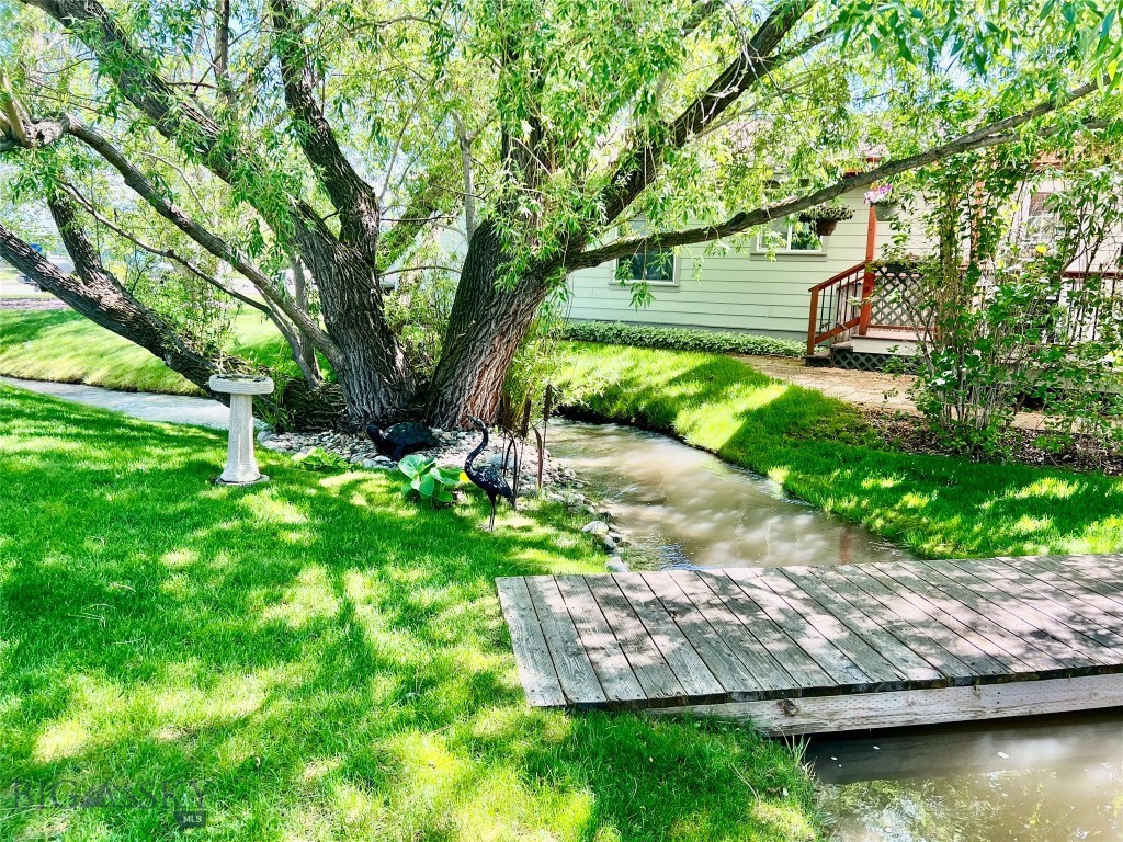 808 Golden West Drive, Belgrade MT 59714