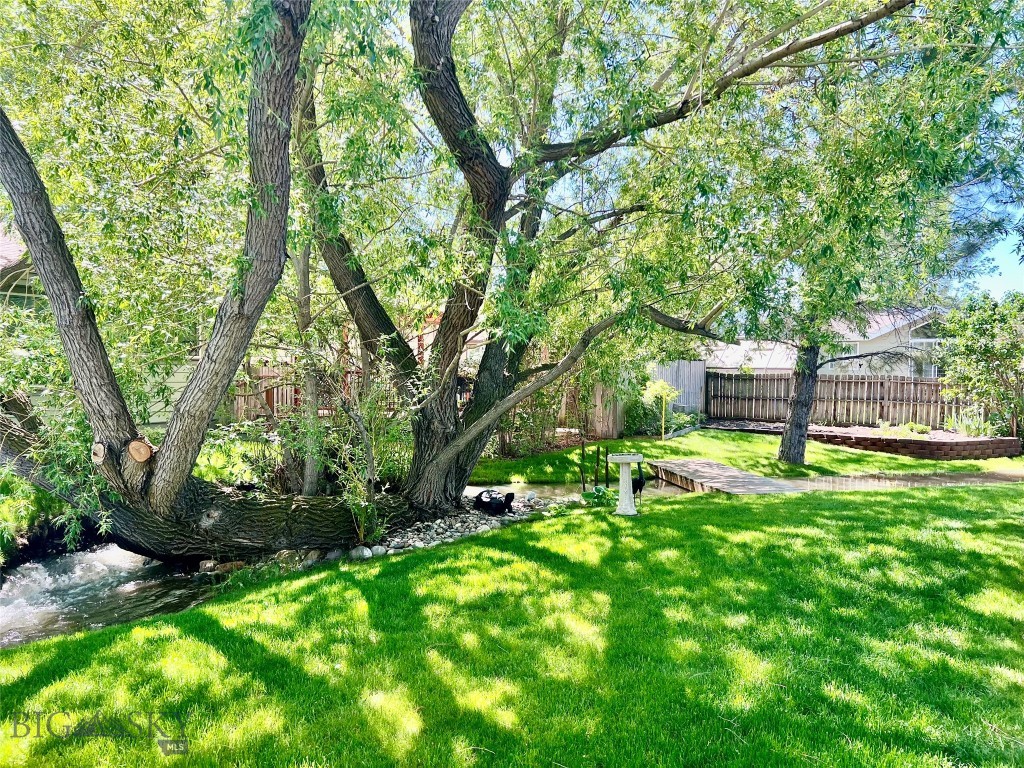 808 Golden West Drive, Belgrade MT 59714