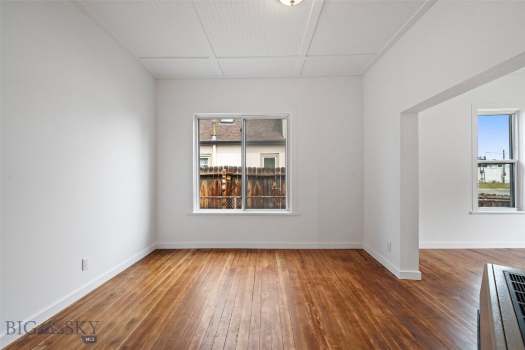 106 S I, Livingston MT 59047