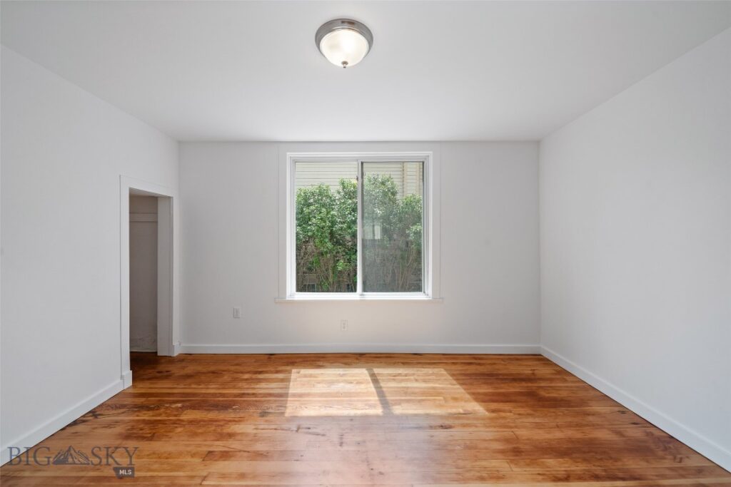 106 S I, Livingston MT 59047