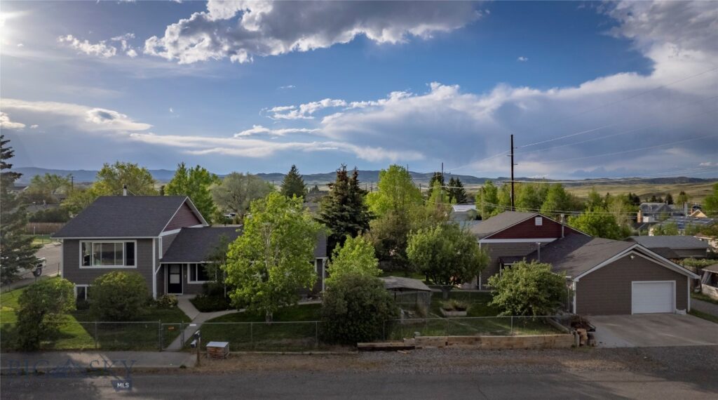 1020 W Gallatin Street, Livingston MT 59047