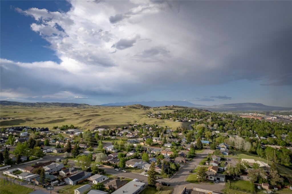 1020 W Gallatin Street, Livingston MT 59047