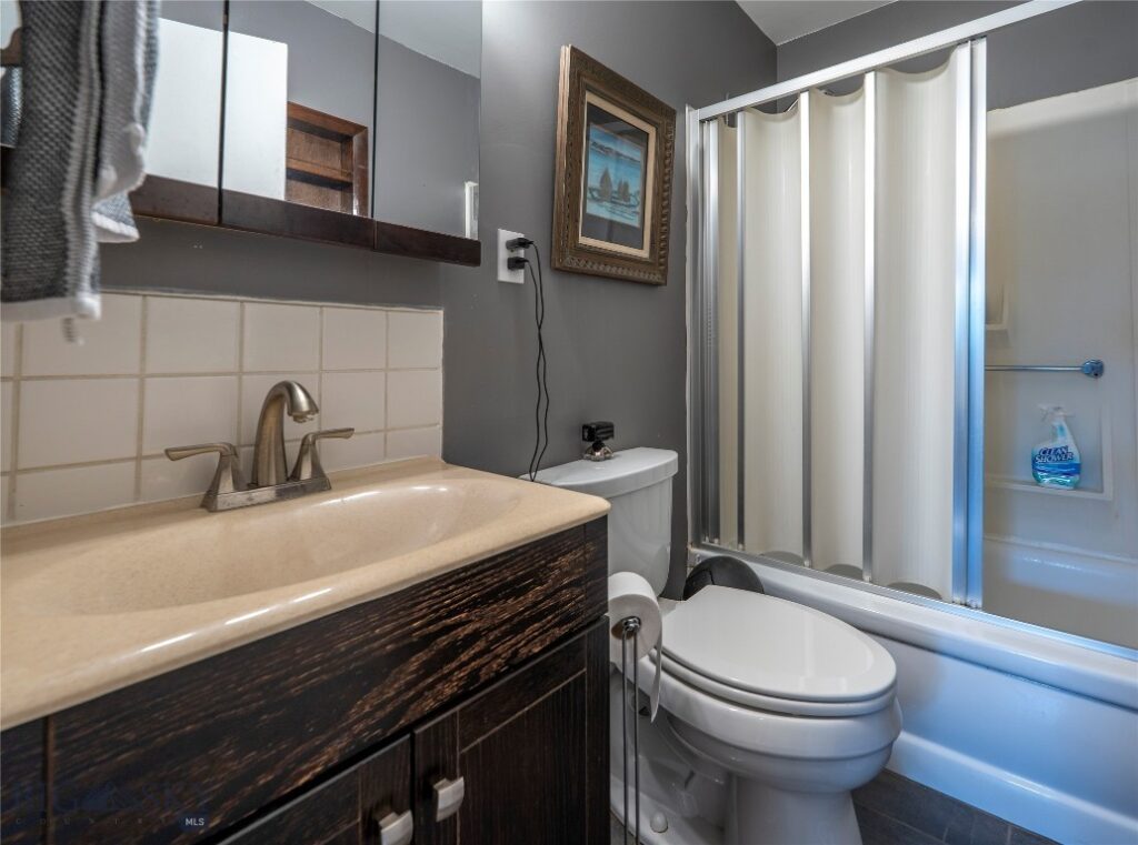 1020 W Gallatin Street, Livingston MT 59047