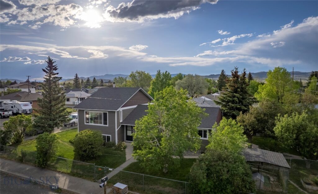 1020 W Gallatin Street, Livingston MT 59047