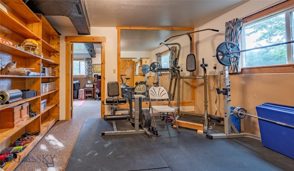1020 W Gallatin Street, Livingston MT 59047