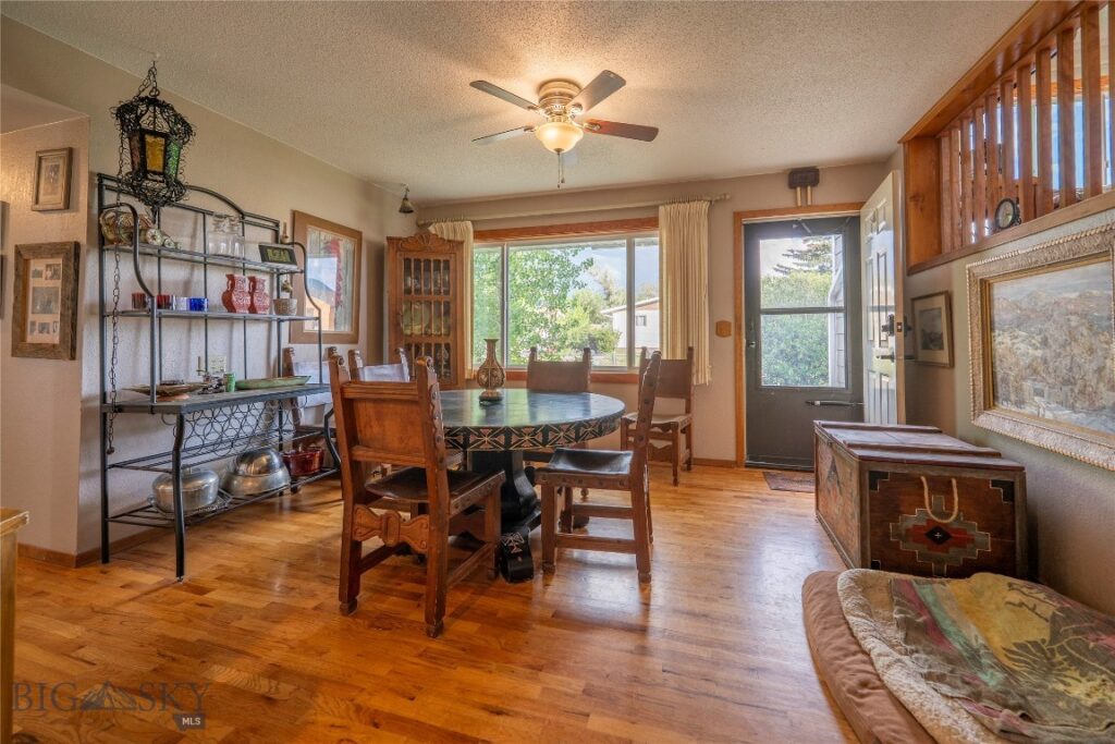 1020 W Gallatin Street, Livingston MT 59047