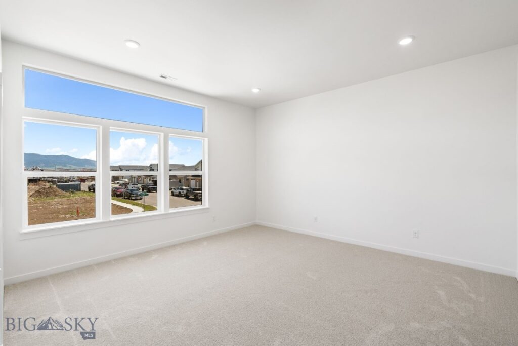 802 ACCOLADE Loop, Belgrade MT 59714