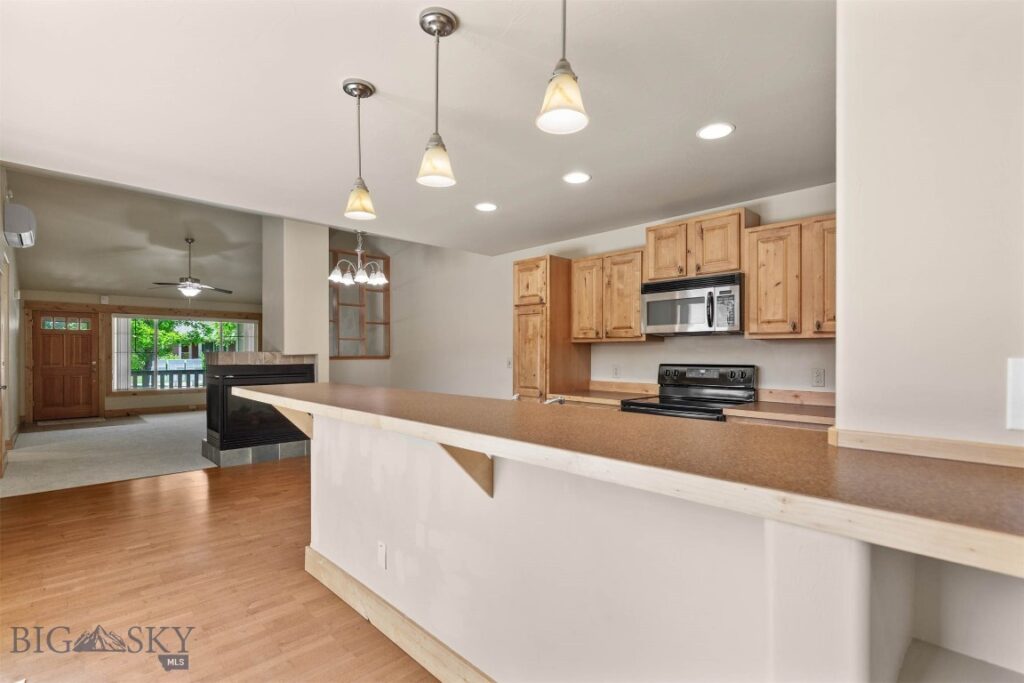 986 Flanders Creek, Bozeman MT 59718