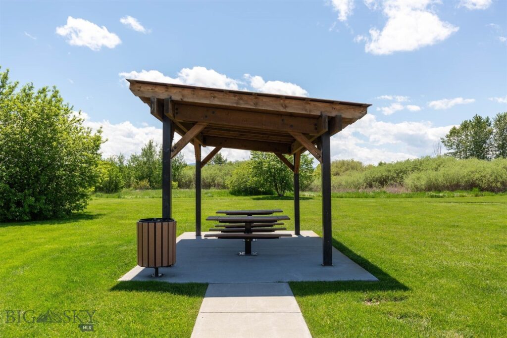 986 Flanders Creek, Bozeman MT 59718