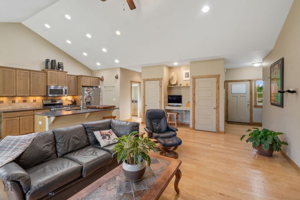 168 E Hyalite Peak Drive, Bozeman MT 59718