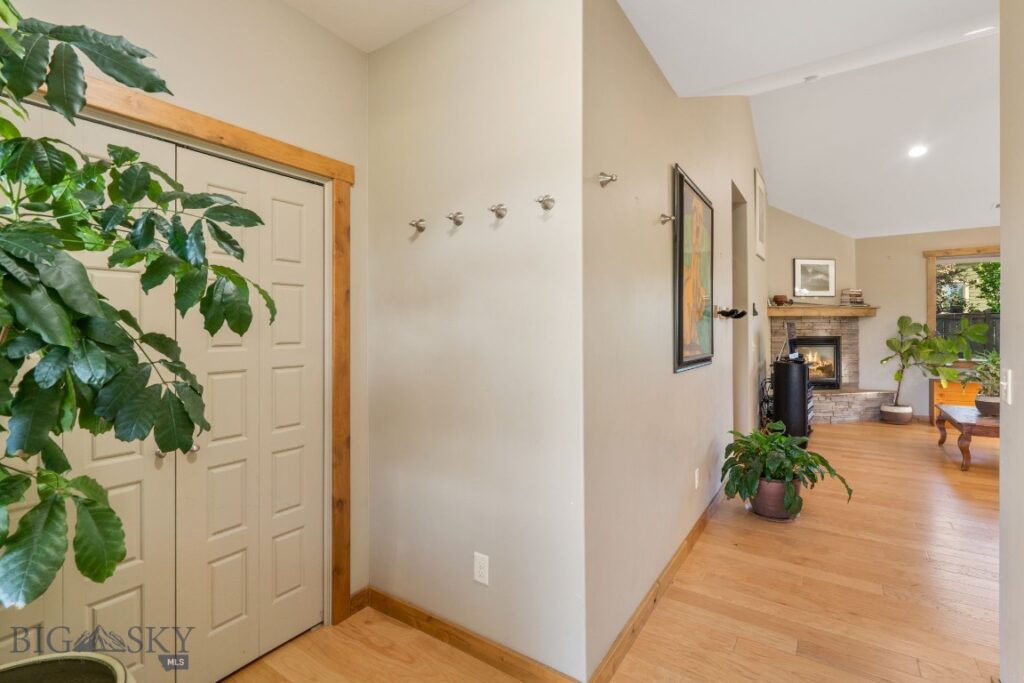 168 E Hyalite Peak Drive, Bozeman MT 59718