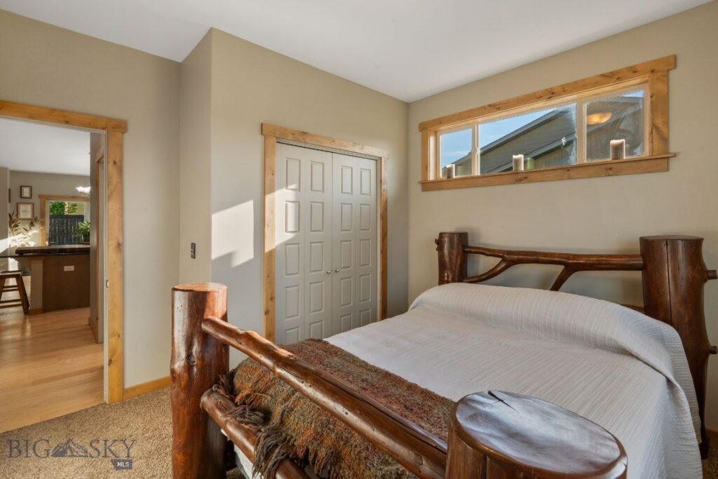 168 E Hyalite Peak Drive, Bozeman MT 59718