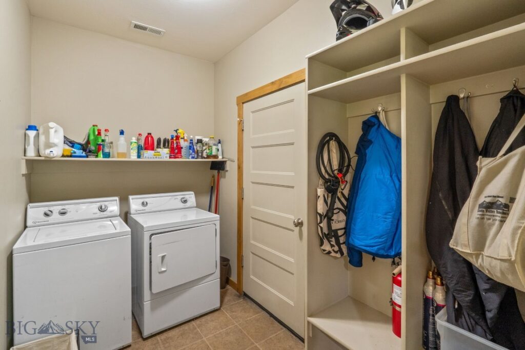 168 E Hyalite Peak Drive, Bozeman MT 59718