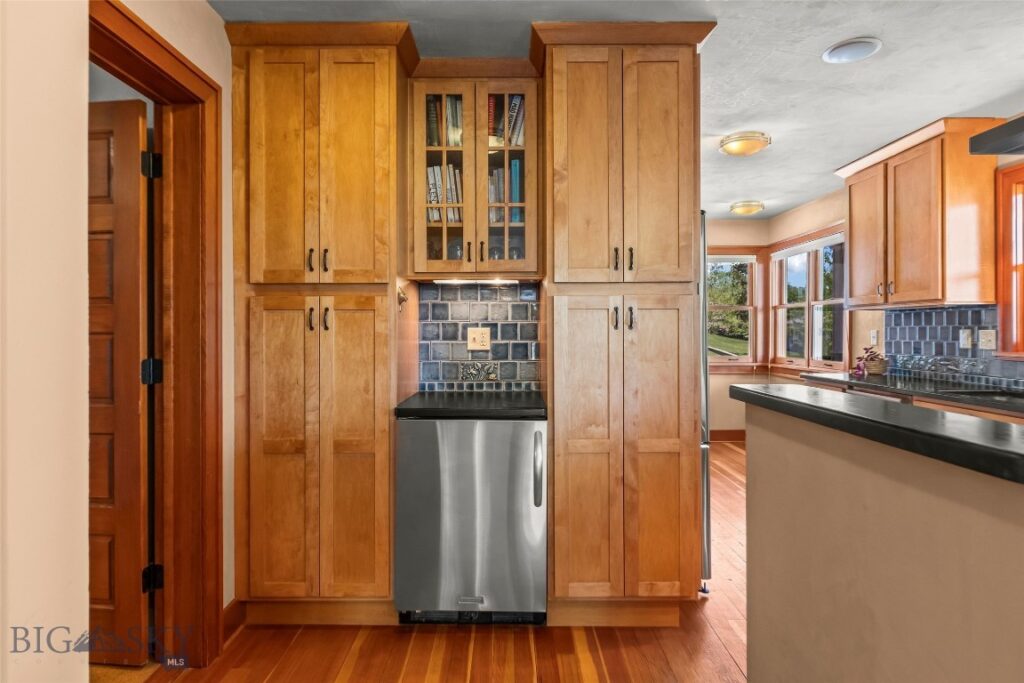 528 N 5th Street, Livingston MT 59047