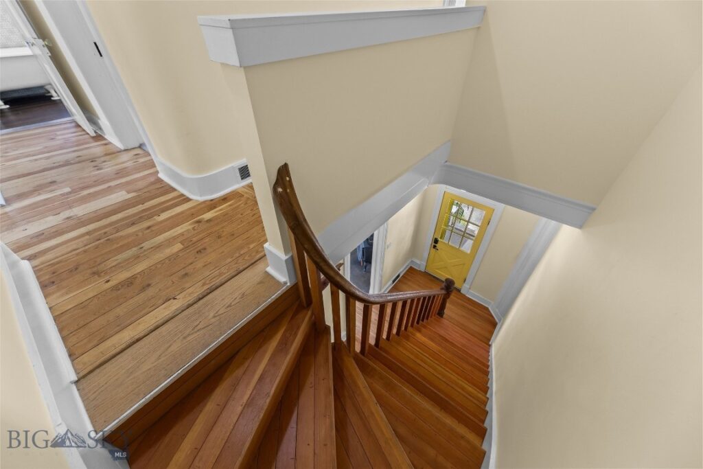 108 S 3rd Street, Livingston MT 59047