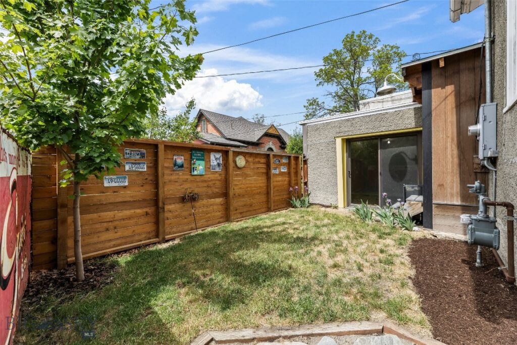 108 S 3rd Street, Livingston MT 59047