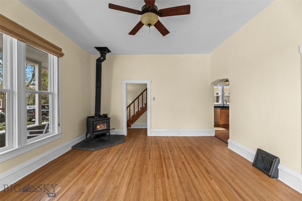 108 S 3rd Street, Livingston MT 59047