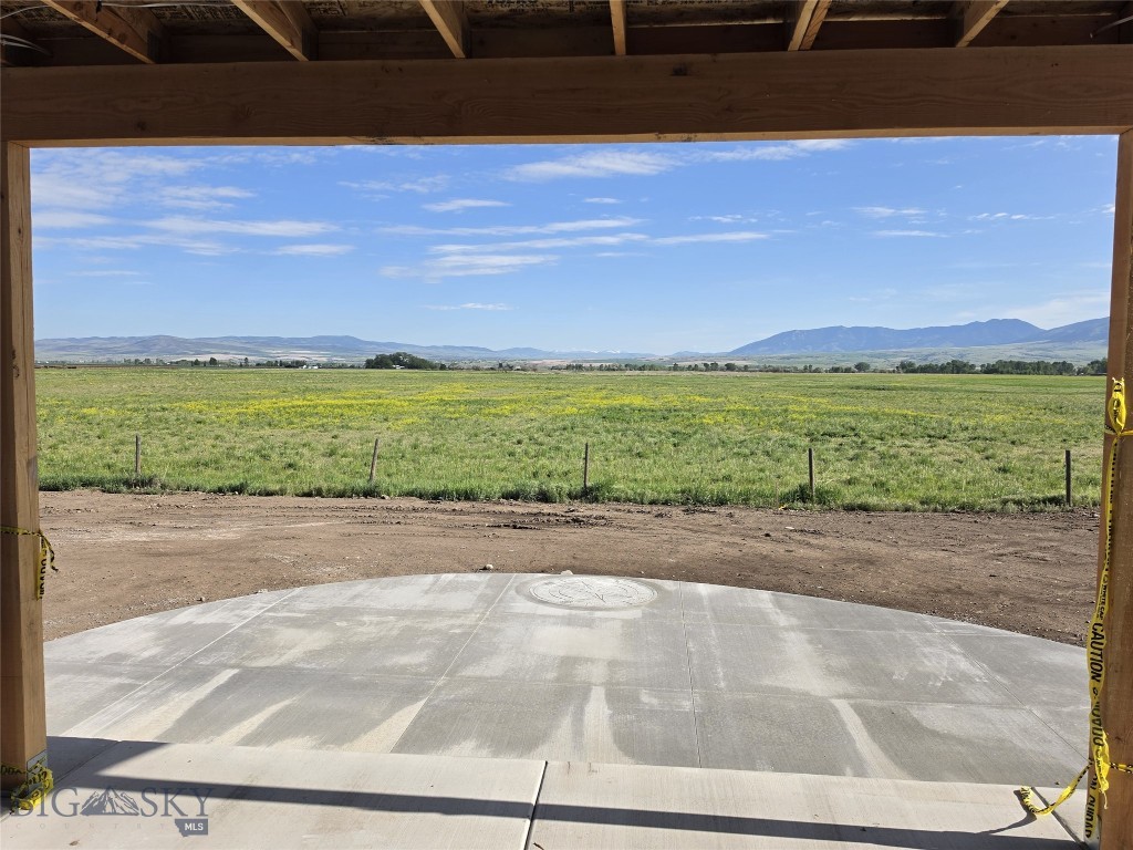 2201 Oriole Drive, Belgrade MT 59714
