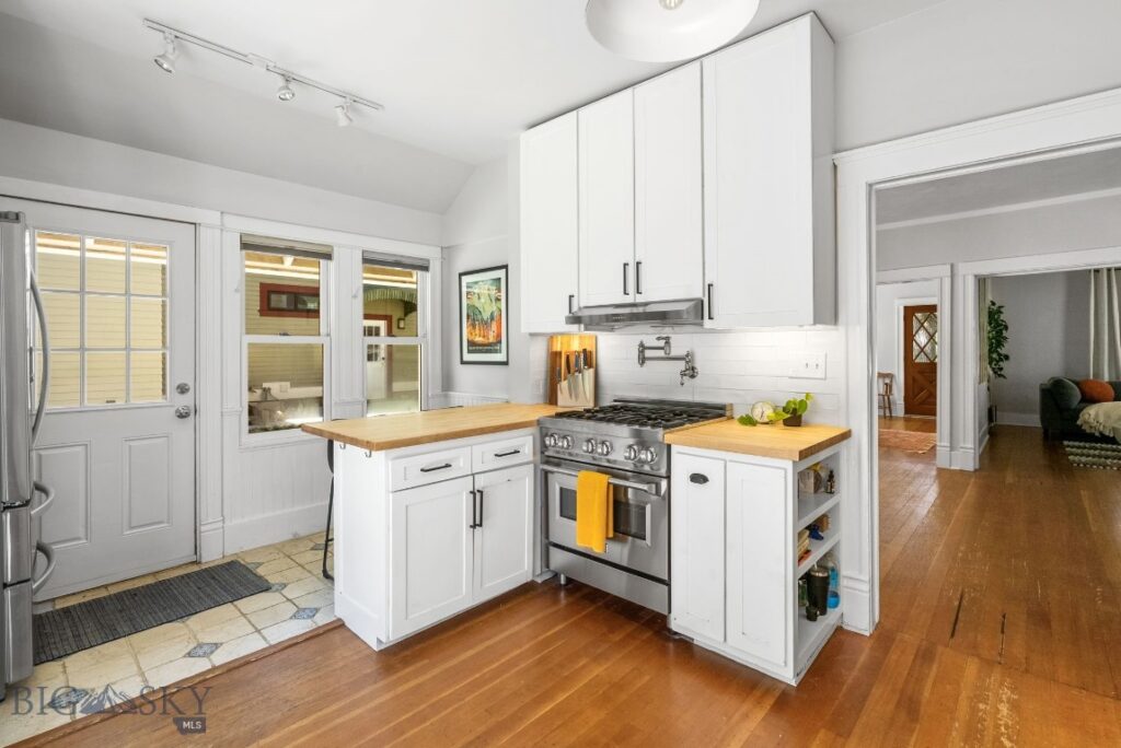 206 S 7th Avenue, Bozeman MT 59715
