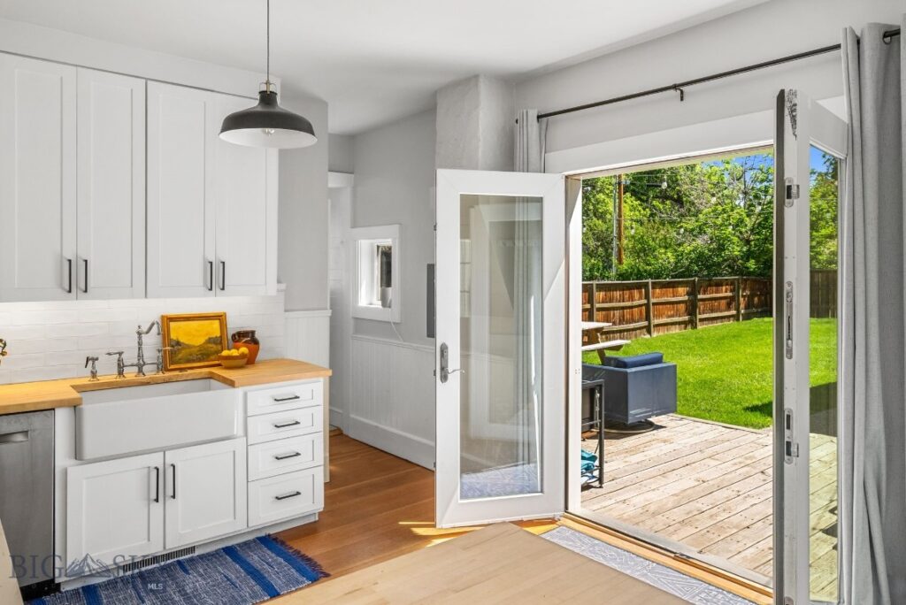 206 S 7th Avenue, Bozeman MT 59715