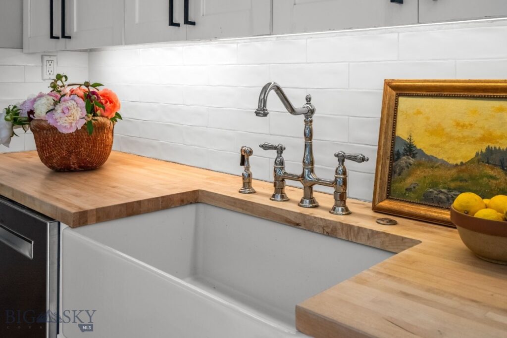 206 S 7th Avenue, Bozeman MT 59715