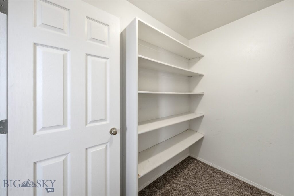 539 N River Rock, Belgrade MT 59714
