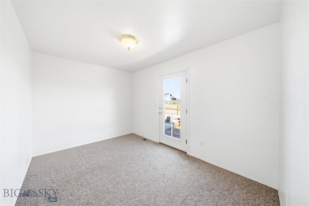 539 N River Rock, Belgrade MT 59714