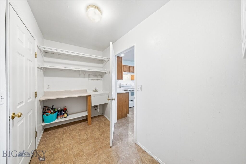 539 N River Rock, Belgrade MT 59714