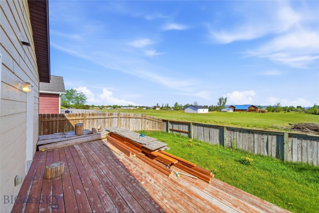 539 N River Rock, Belgrade MT 59714