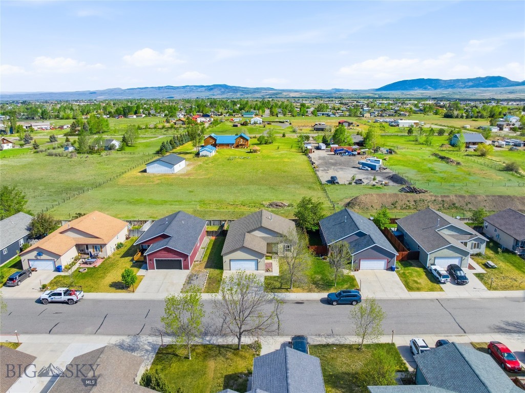 539 N River Rock, Belgrade MT 59714