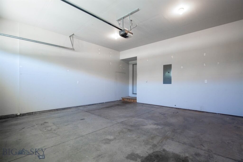 1505 Butler Creek Avenue, Belgrade MT 59714