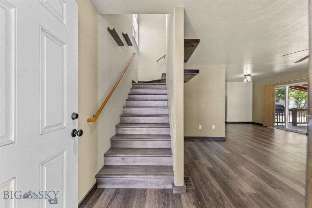 618 N River Rock Drive, Belgrade MT 59714