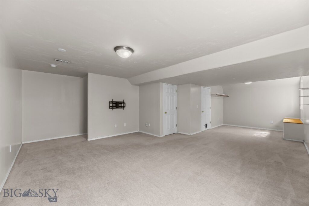 618 N River Rock Drive, Belgrade MT 59714