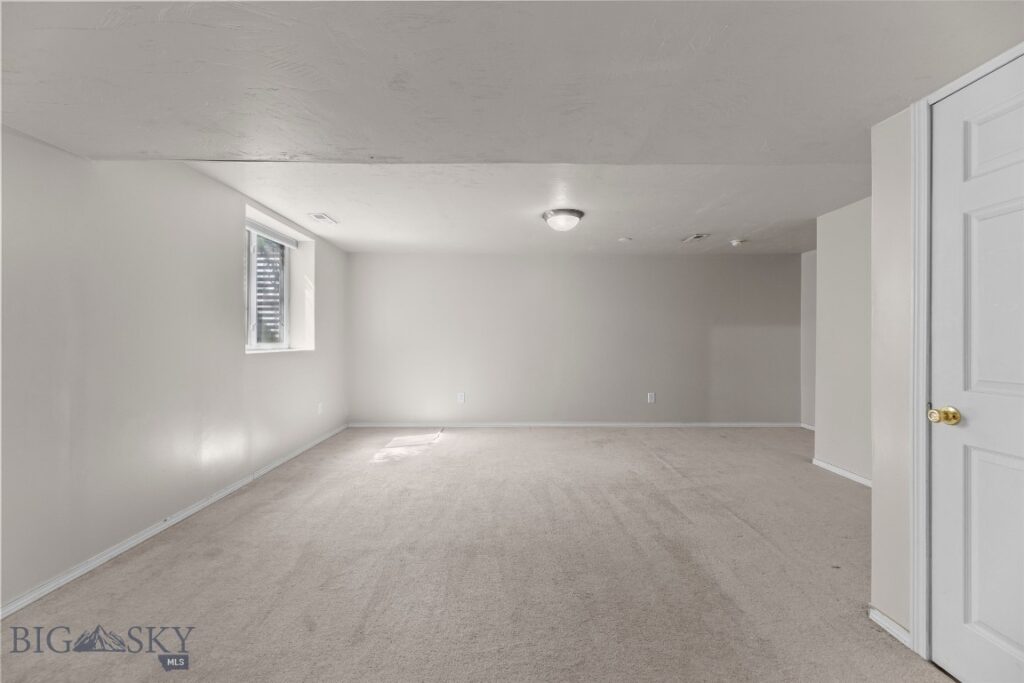618 N River Rock Drive, Belgrade MT 59714