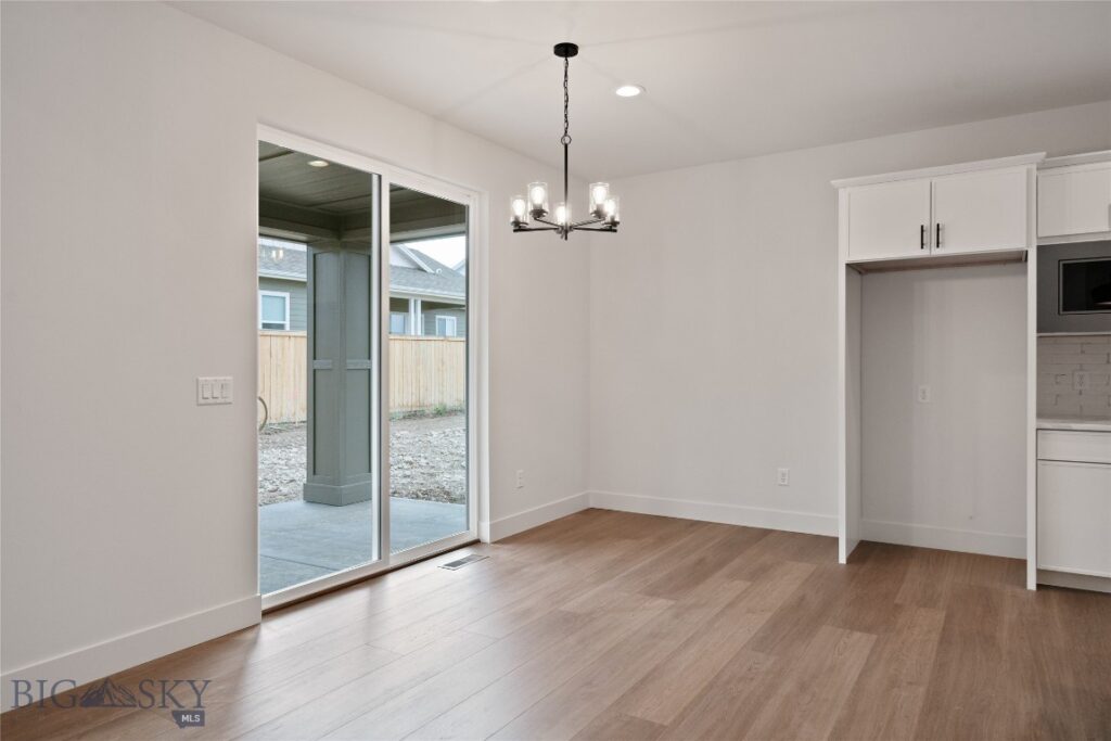 1502 Beeker Lane, Belgrade MT 59714