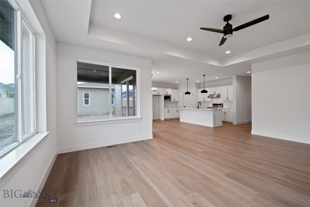 1502 Beeker Lane, Belgrade MT 59714