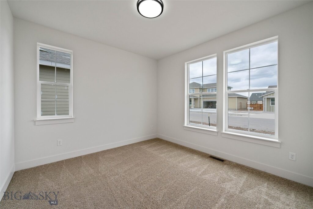 1502 Beeker Lane, Belgrade MT 59714