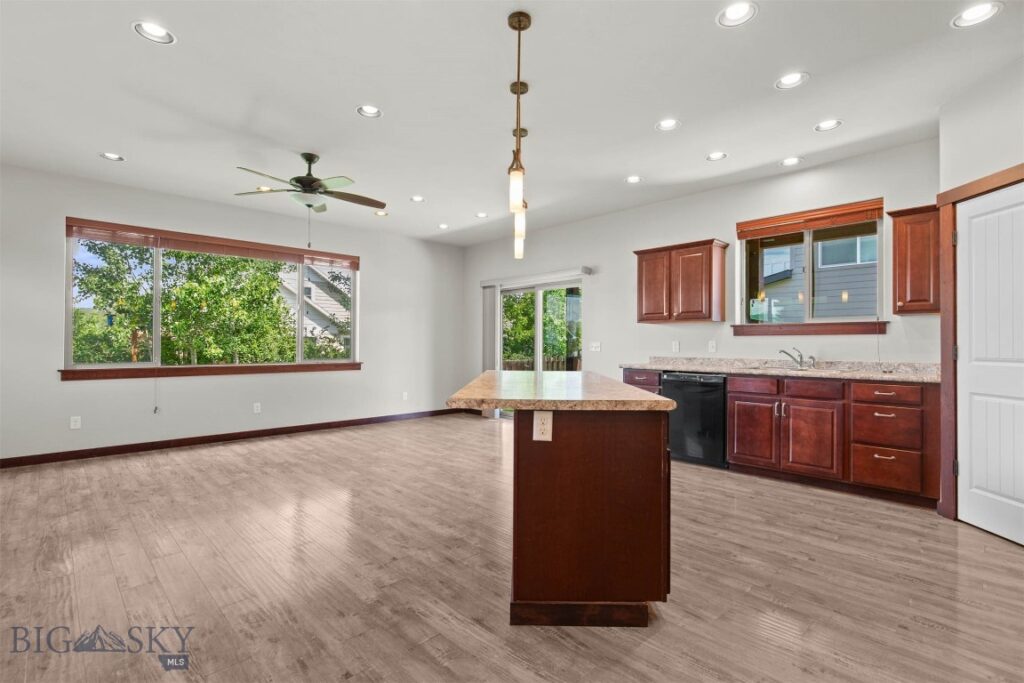 2473 Daffodil Street, Bozeman MT 59718