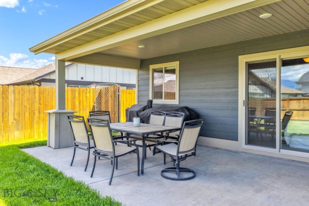 1402 Ingomar Boulevard, Belgrade MT 59714